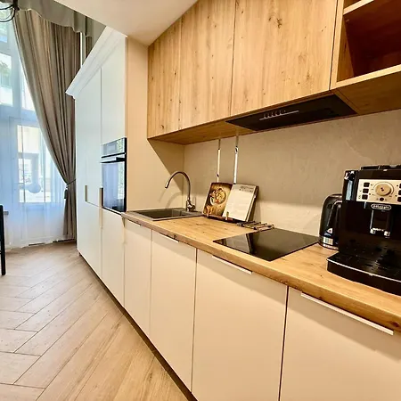 Easy Rent- Etiuda Chopina 22 Citycenter, 24h Check-in *