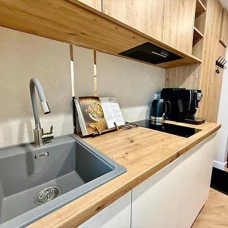 Apartment Easy Rent- Etiuda Chopina 22 Citycenter, 24h Check-in Lublin